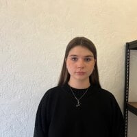 KevinRayer webcam model