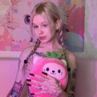 HoneyGold_ webcam model