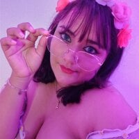 cloe_kym's Offline Chat Room