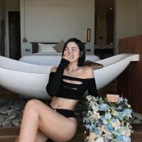 Baby-sexyass20's Offline Chat Room