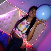 Miia_Miller_ offline chat-rom