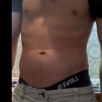 Pornolocke1's Offline Chat Room