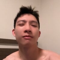 FFHugodog webcam model