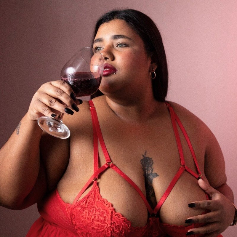 NaomiAsha's Stripchat show and profile