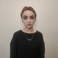 DonnaCarter's Offline Chat Room