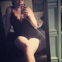 caitlin2370's Offline Chat Room