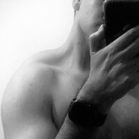 blue_seraph's Offline Chat Room