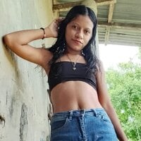MonnicaBelucci model avatar