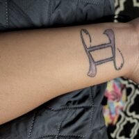 2reeez218214452's Offline Chat Room