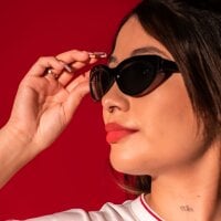 Alhara_Luna webcam model