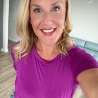 MILFnexxxtdoor webcam