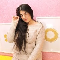غرفة دردشة QueenCarolina دون اتصال