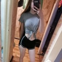 غرفة دردشة daddys_dolly دون اتصال