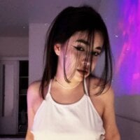 maki_sato's Offline Chat Room