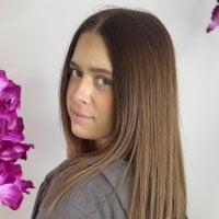 EttaGeremia model avatar