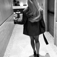 stella_noir webcam model