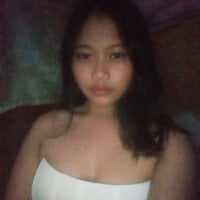 Enchant_mia webcam