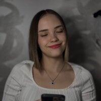 LinetteDagley's Avatar Pic