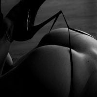 ห้องแชทออฟไลน์ของ AdalynnaMay