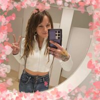 Lil-Hippy-Mia cammodell: Gratis livesexshow & chatt | Stripchat