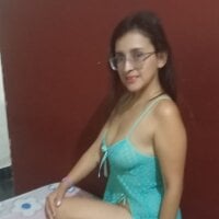 sophia_sky15 webcam