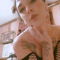 VioletAmaris webcam model