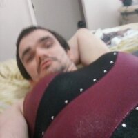 bigdickbird888's Offline Chat Room