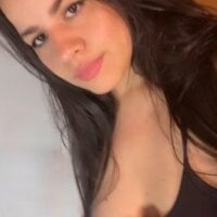 AlannaLove__ webcam