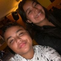 liz_and_katii Cameră chat offline