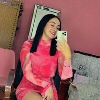 AlejandraAzahar webcam