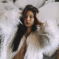 iamyuki model avatar