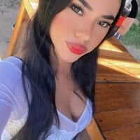 Kendall_Queen_v webcam model