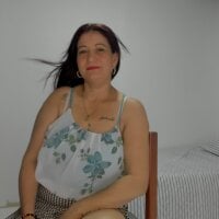 pamela_moncada's Offline Chat Room