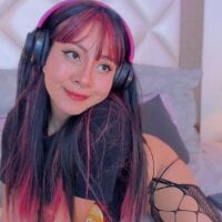 Valkiiria__ webcam model