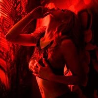 Bella_Button's Avatar Pic