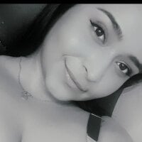 Alyson_17's Avatar Pic