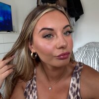 ScarlettRoseee webcam