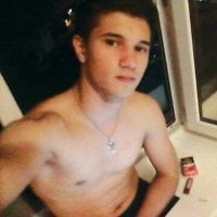 OSCAR_FREEMAN's Offline Chat Room