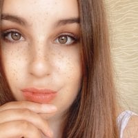 غرفة دردشة AnnaJey دون اتصال