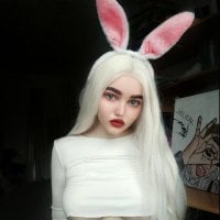 alice_wondercum Offline chatroom