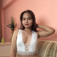 Leila_say's Offline Chat Room