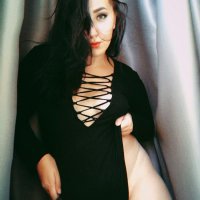 PlayfulKat офлайн чат стая