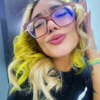 FreakyQueen_