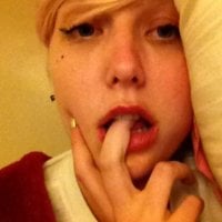 renaissance_kitten's Offline Chat Room