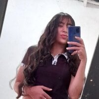 Maylin_brown's Webcam Show