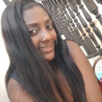 SHAROLL_ORTIZ's Offline Chat Room