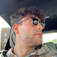 giganticgregory webcam