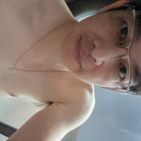 tungstenelement@xh's Offline Chat Room