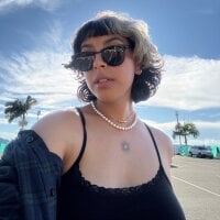 VictoriaAmelie webcam model