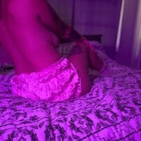 SexyPartners2023 webcam model